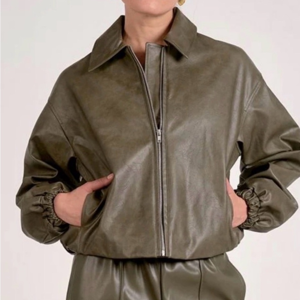 ELAN OAKLEY BOMBER Olive Green Faux Leather Jacket